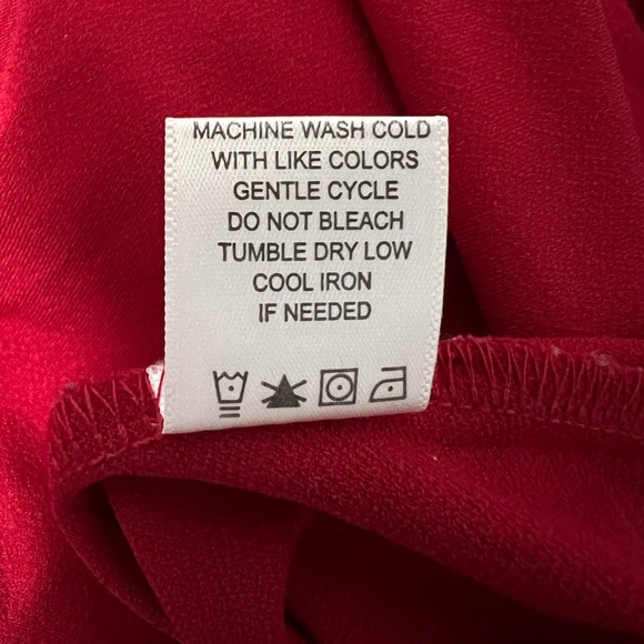 Adrienne Vittadini Deep Red Short Sleeve Women's Top Size XL - Picture 4 of 4